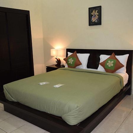 יוגיאקרטה Roemah Canting Homestay מראה חיצוני תמונה