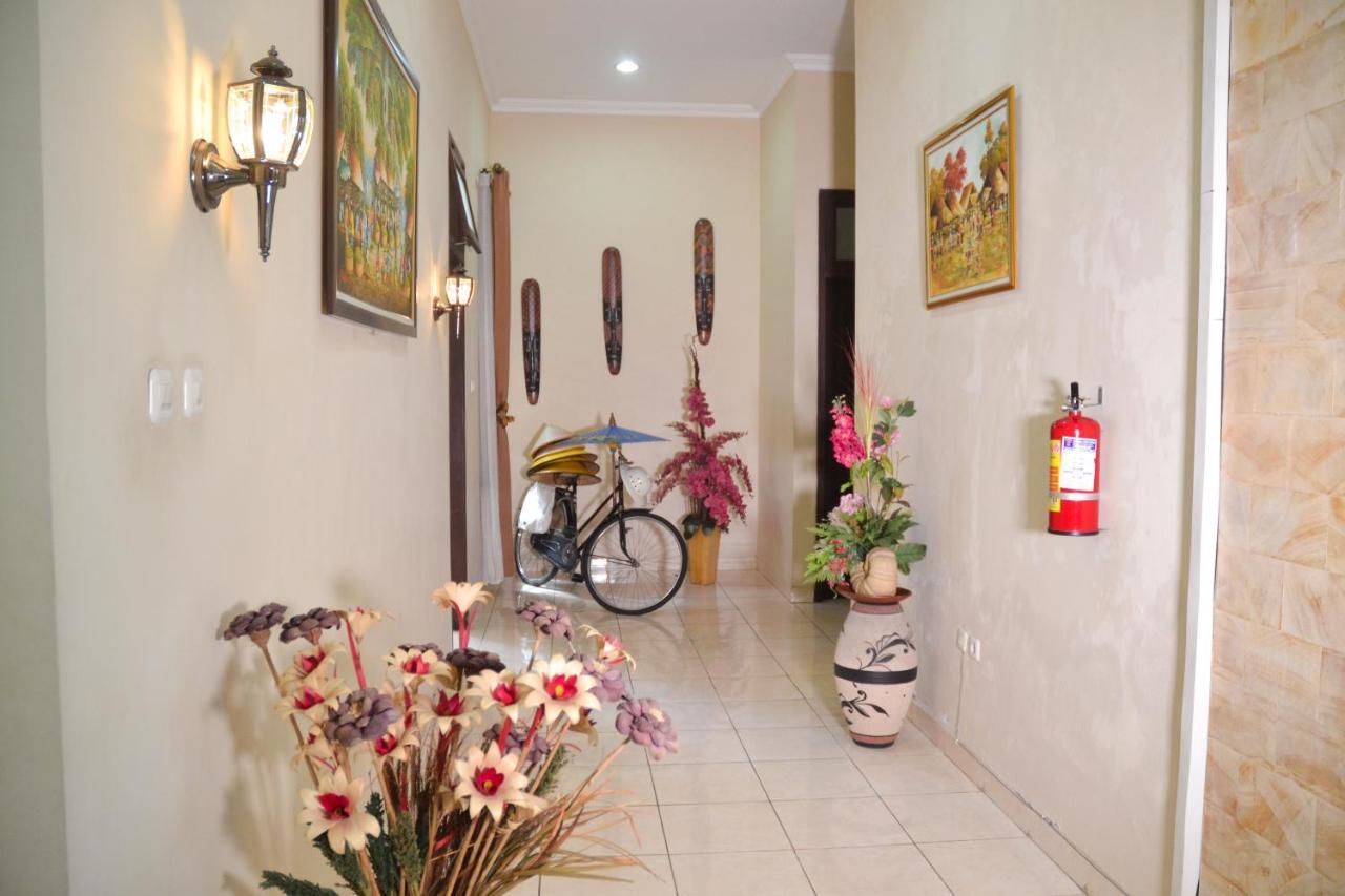 יוגיאקרטה Roemah Canting Homestay מראה חיצוני תמונה