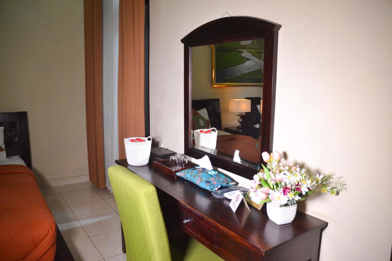 יוגיאקרטה Roemah Canting Homestay מראה חיצוני תמונה