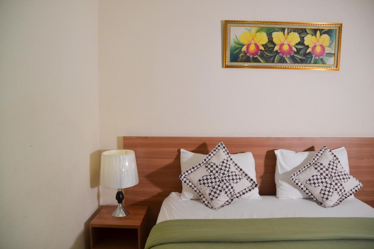 יוגיאקרטה Roemah Canting Homestay מראה חיצוני תמונה