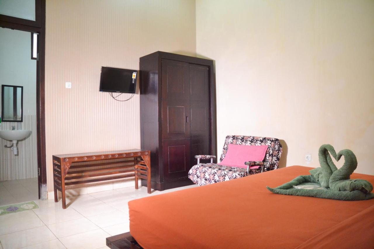 יוגיאקרטה Roemah Canting Homestay מראה חיצוני תמונה