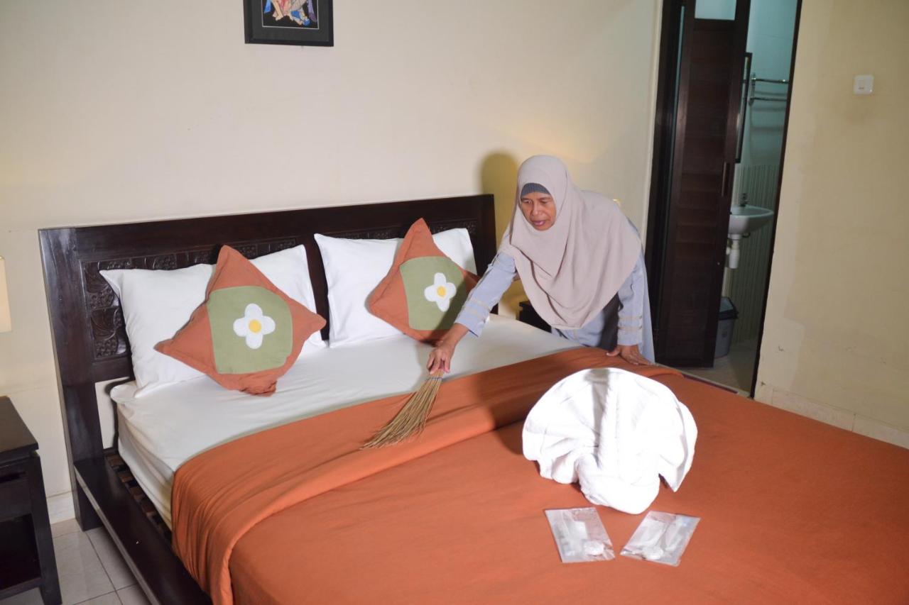 יוגיאקרטה Roemah Canting Homestay מראה חיצוני תמונה