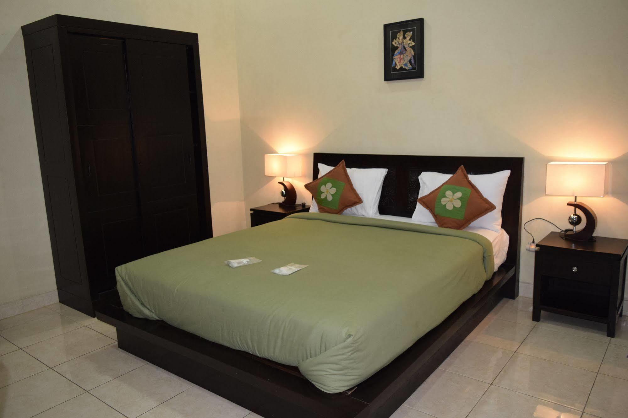 יוגיאקרטה Roemah Canting Homestay מראה חיצוני תמונה